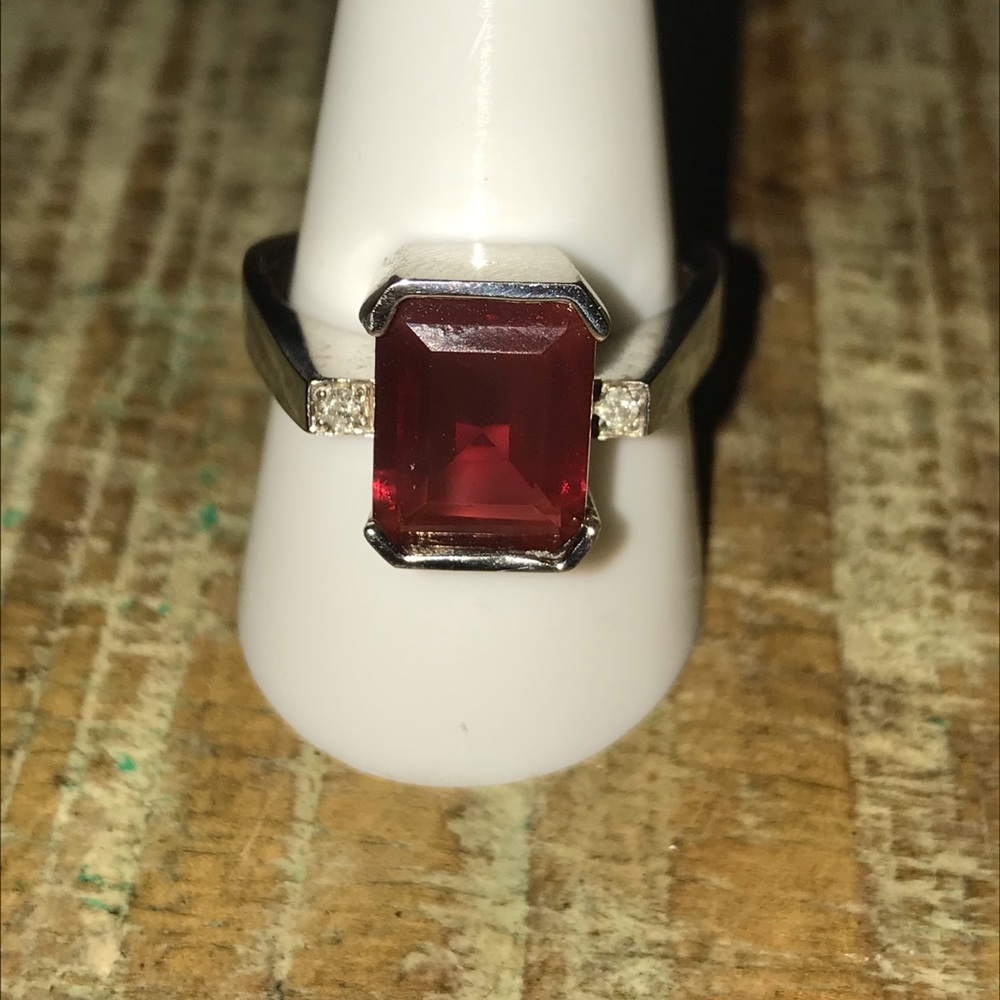 Genuine 14k WG red andesine & diamond ring sz 9.5